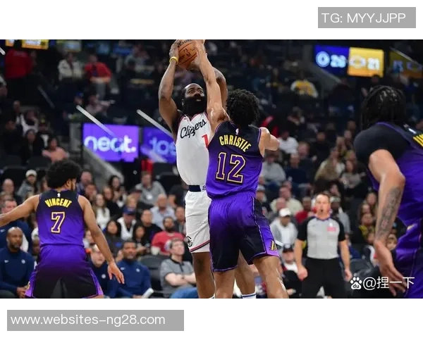 2013至2014赛季雷霆与老鹰精彩对决回顾与分析 2013至2014赛季雷霆与老鹰精彩对决回顾与分析